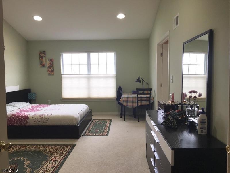 93 Hoover Ave - Photo 1