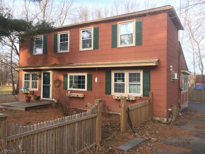 260 Kings Rd - Photo 1