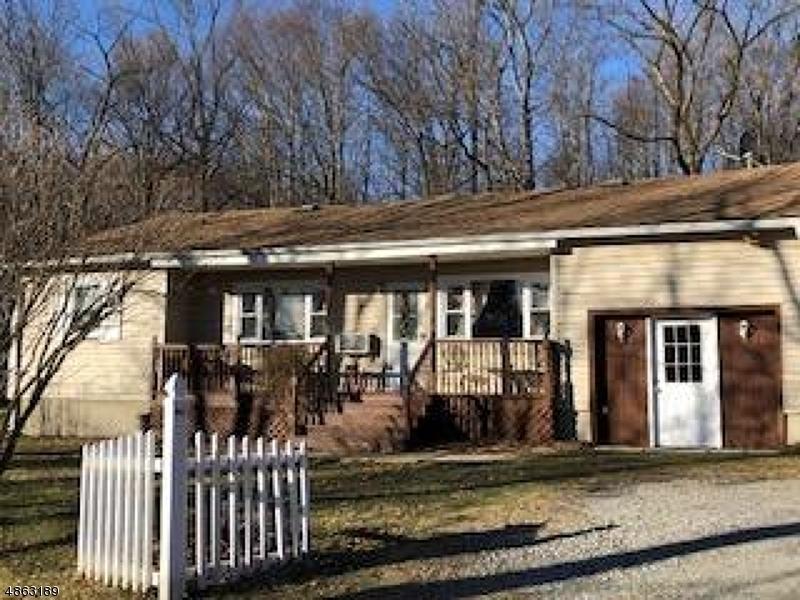 916 Five Points Ln - Photo 1