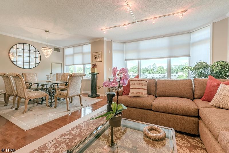 616 S Orange Ave, 7G - Photo 1