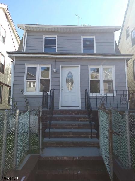 66 Huntington Ter - Photo 1