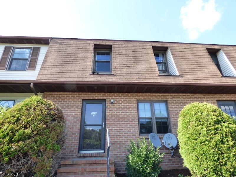 112 Marilyn Dr - Photo 1