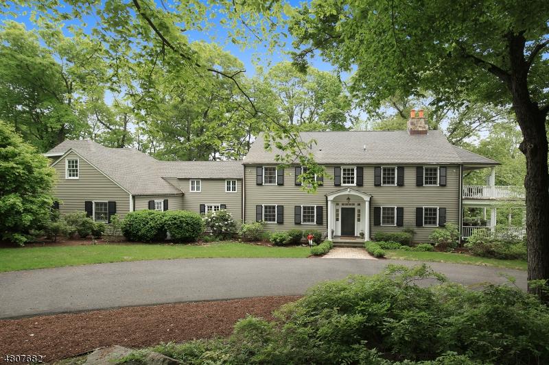303 Hardscrabble Rd - Photo 1