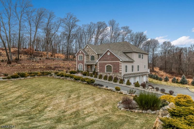 6 Lourdes Ct - Photo 1