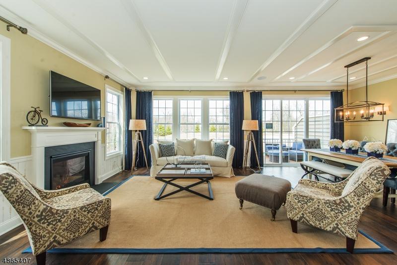 1 Fillmore Dr - Photo 1