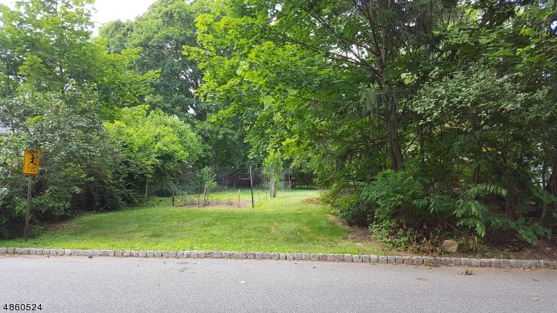 30 Stiles Ave - Photo 1