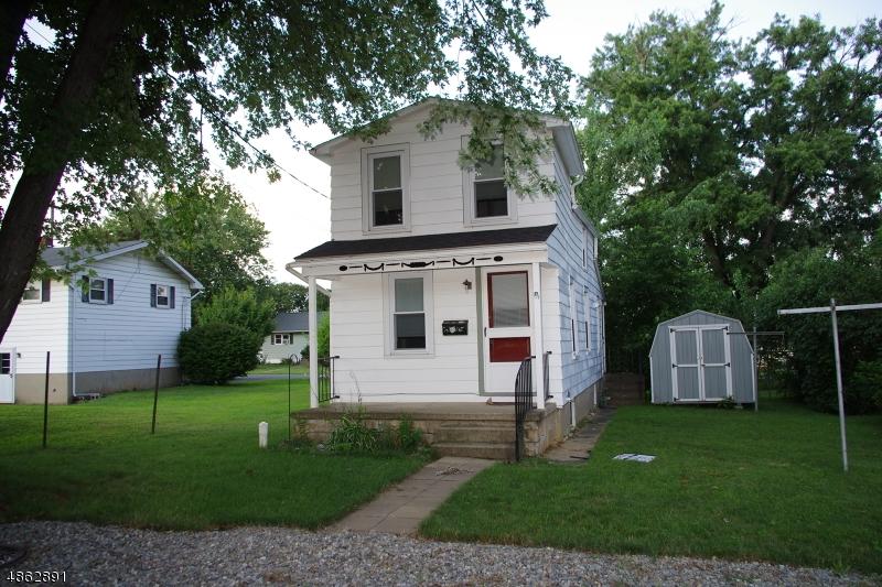 608 Avenue A - Photo 1