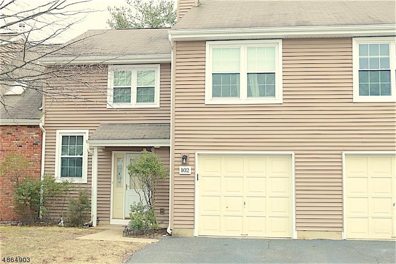 102 Wisbech Pl - Photo 1