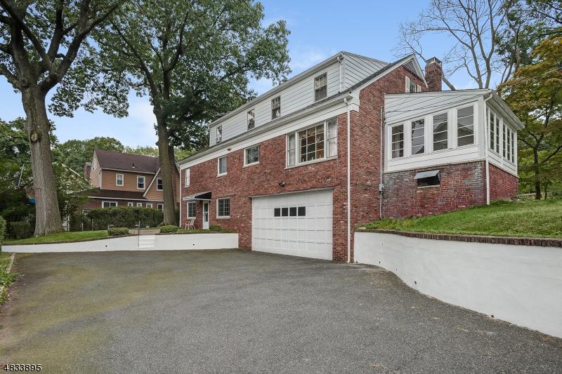 68 Mountain Ave - Photo 1