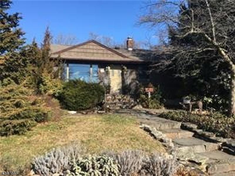 242 W Prospect Ave - Photo 1