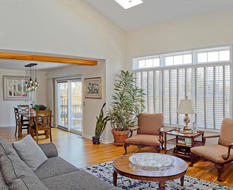 12 Schindler Ct - Photo 1