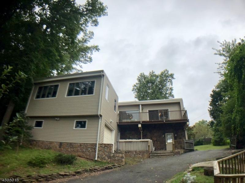 41 Curtis Ave - Photo 1