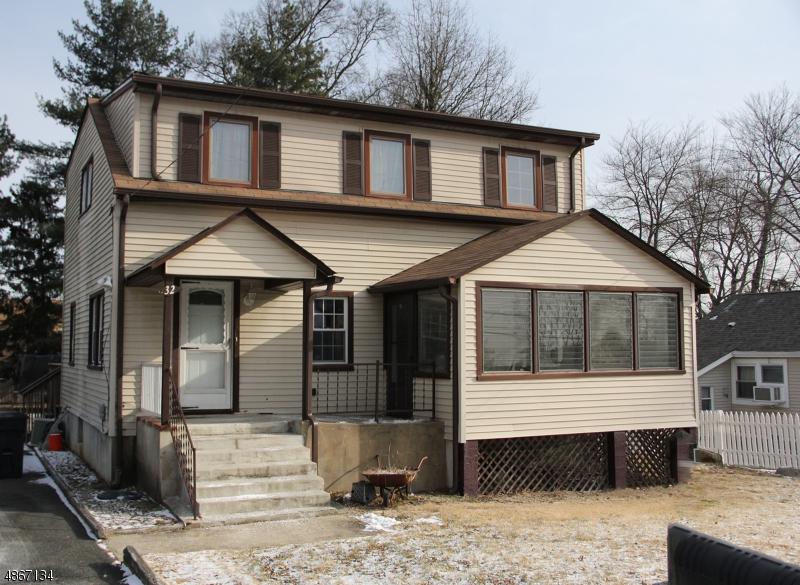 32 Grand Ave - Photo 1