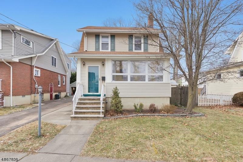 439 N Union Ave - Photo 1
