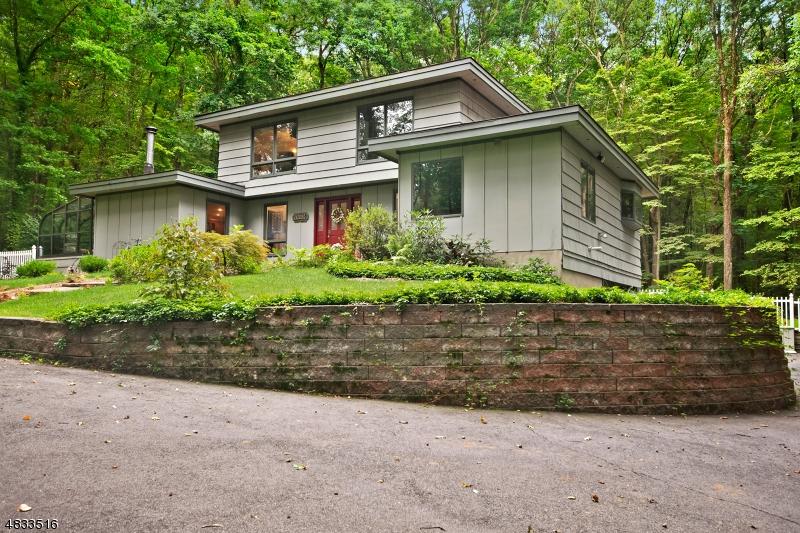 143 Drakestown Rd - Photo 1