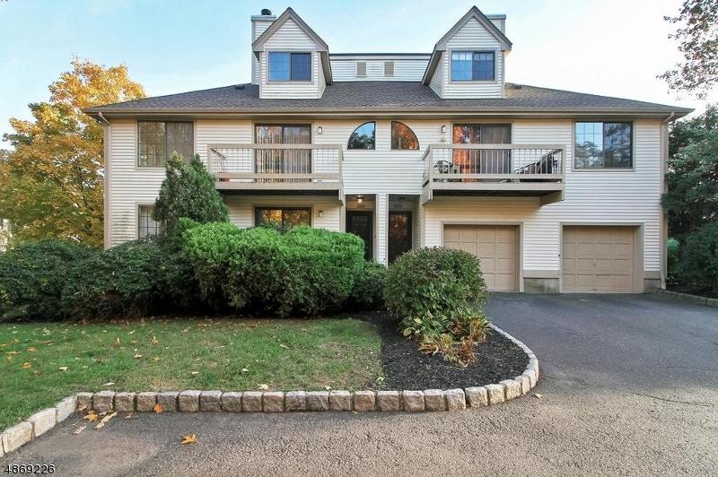 2202 Privet Way - Photo 1