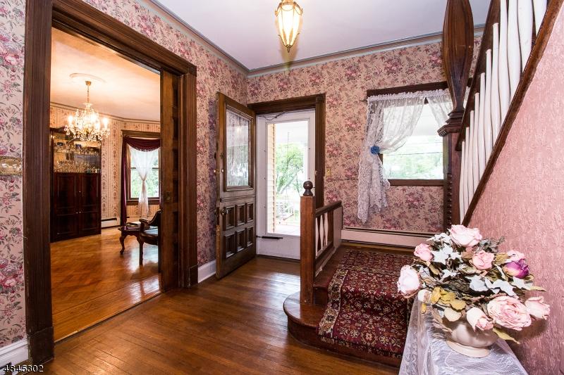 74 Mills St - Photo 1