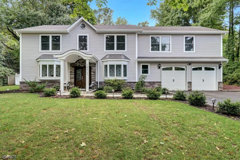 1871 Raritan Rd - Photo 1