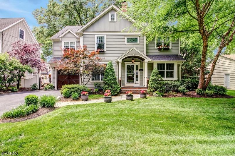 521 Topping Hill Rd - Photo 1
