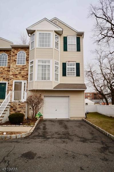 1727 Essex St Unit 506 - Photo 1