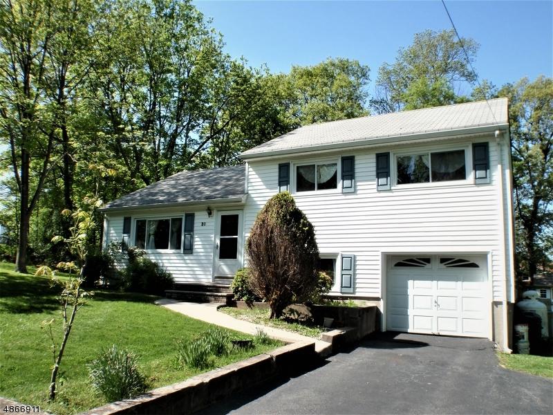 31 Sandra Dr - Photo 1