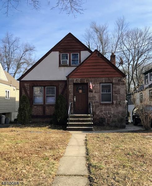 697 Broad St (699) - Photo 1