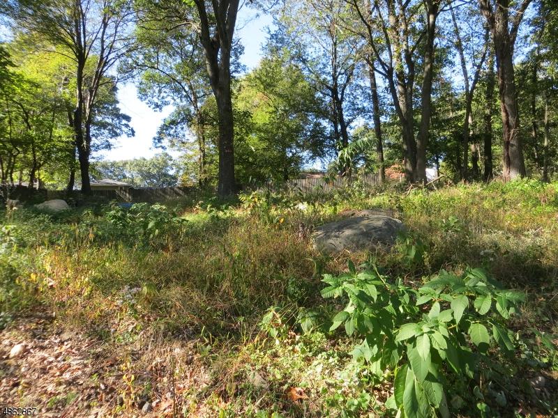 407 Wills Ave - Photo 1