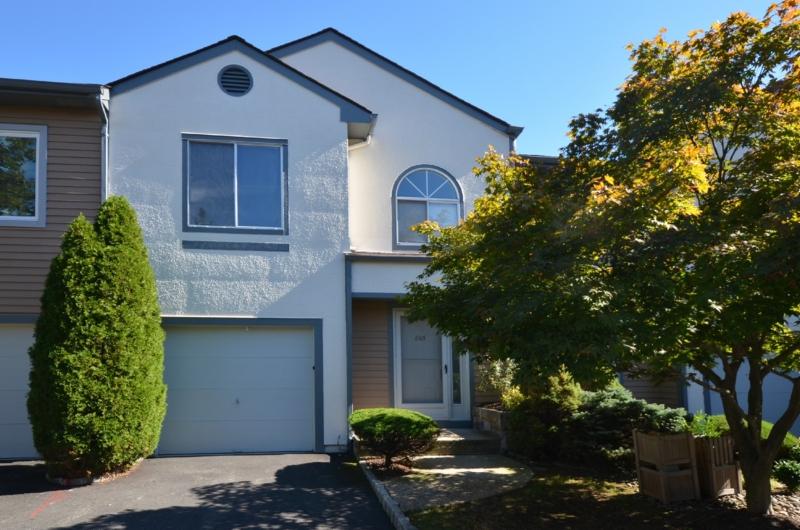 805 Park Place - Photo 1