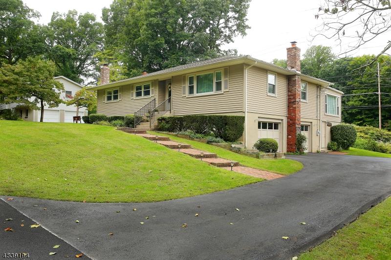 12 Drake Way - Photo 1