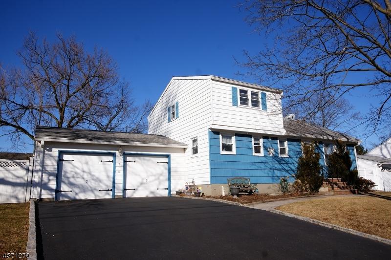 210 Richards Ave - Photo 1