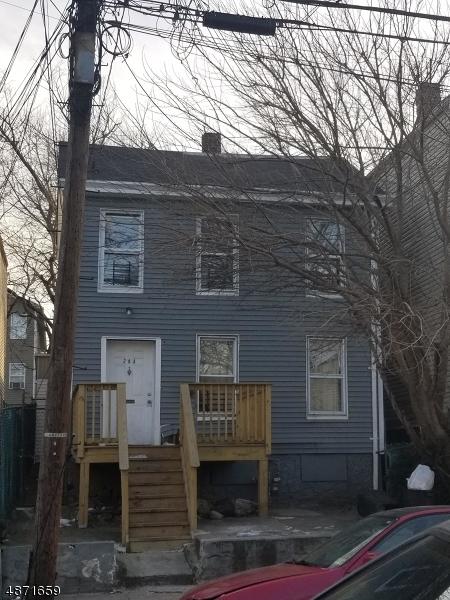 208 16TH AVE - Photo 1