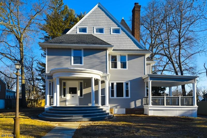 217 Highland Ave - Photo 1