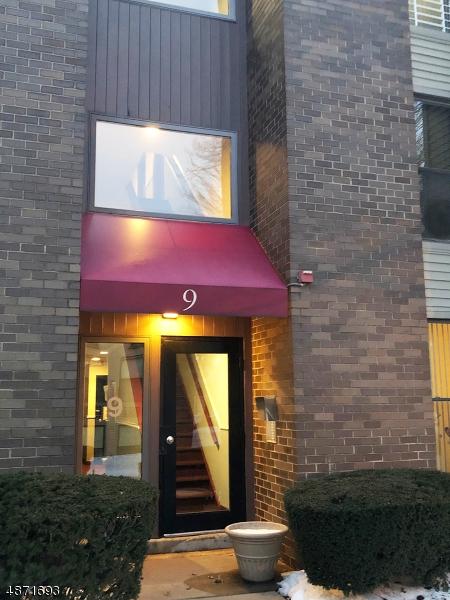 9 River Rd - Photo 1