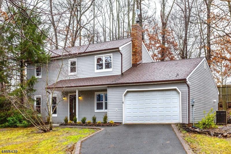 4 Irene Ct - Photo 1