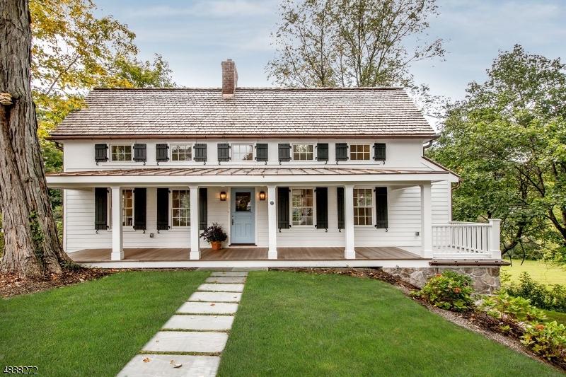 37 W Oak St - Photo 1