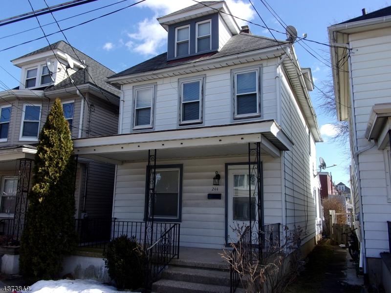 244 Hudson St - Photo 1