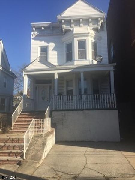 208 Harrison Ave - Photo 1
