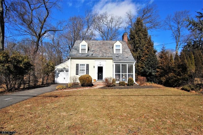 41 Elmwood Ave - Photo 1