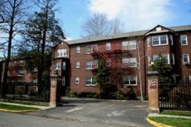 217 Prospect Ave Apt 4-2A - Photo 1