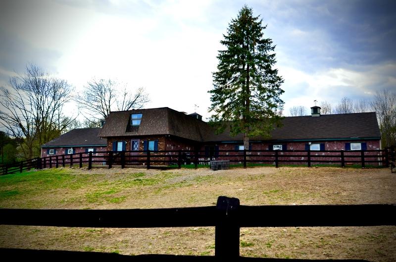 10 Pidgeon Hill Rd - Photo 1
