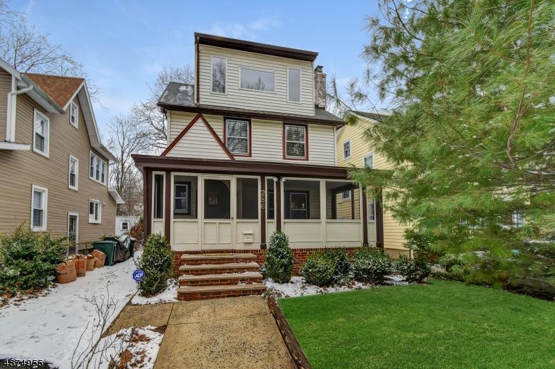 286 Meeker St - Photo 1