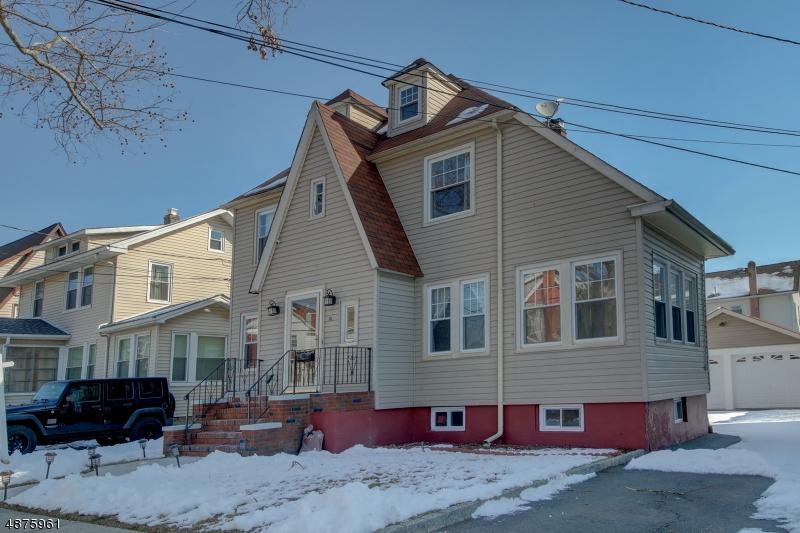 18 Hewitt Ave - Photo 1