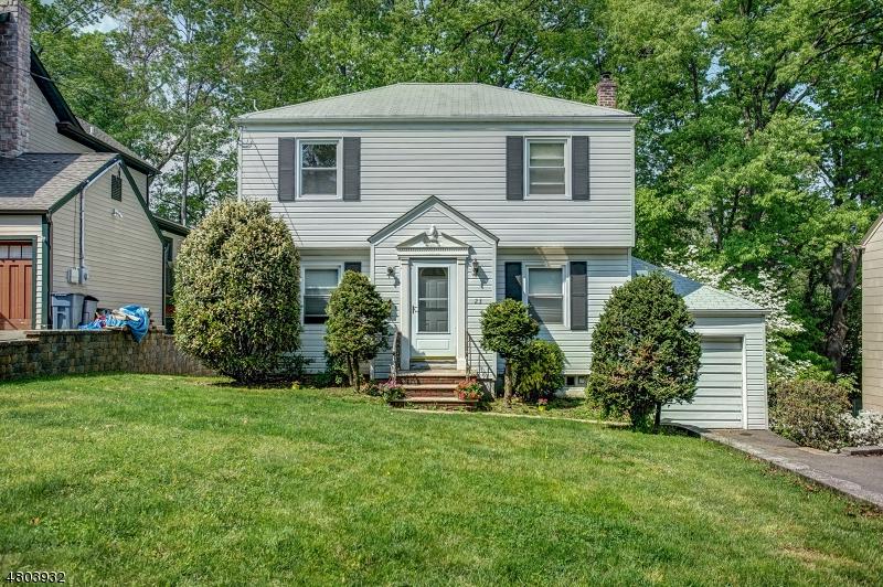 23 Briar Cliff Rd - Photo 1