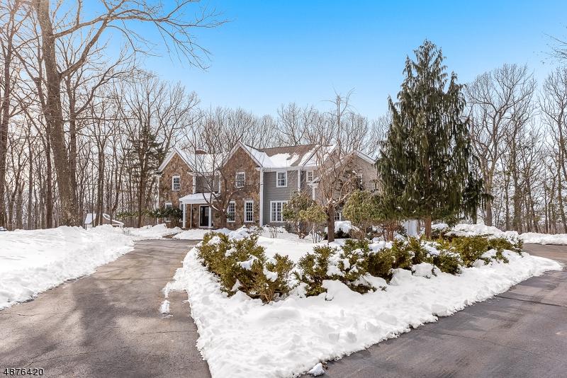 4 Wood Stone Rd - Photo 1