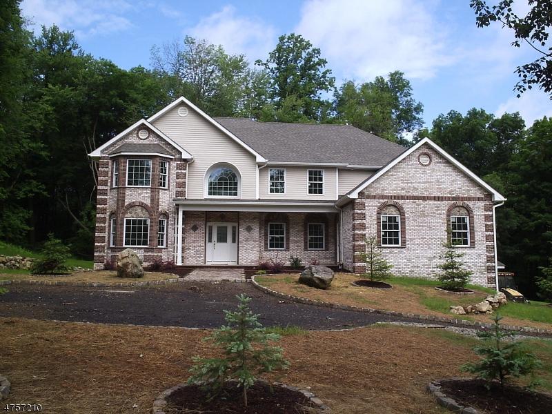 15 Lourdes Ct - Photo 1