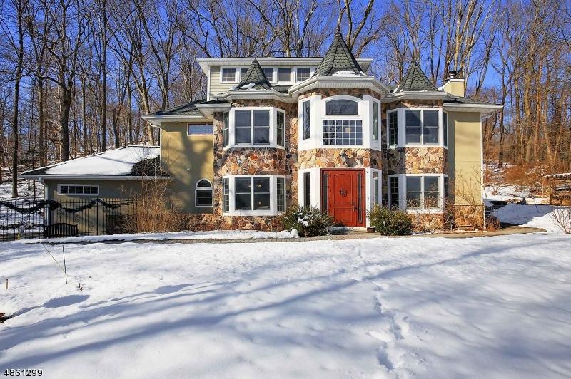16 Round Valley Rd - Photo 1