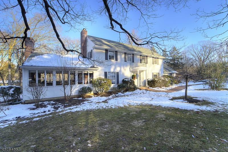 16 Forrest Edge Dr - Photo 1