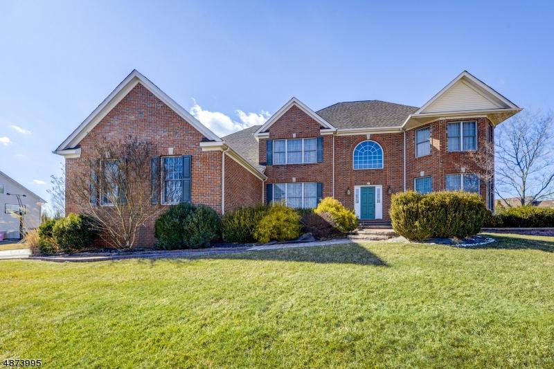 18 Squirrel Dr - Photo 1