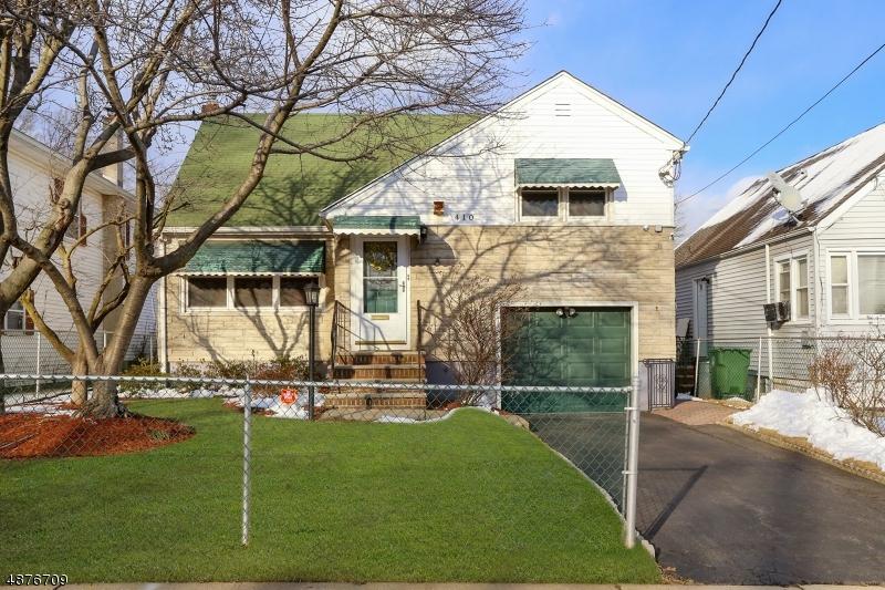 410 Lincoln St - Photo 1