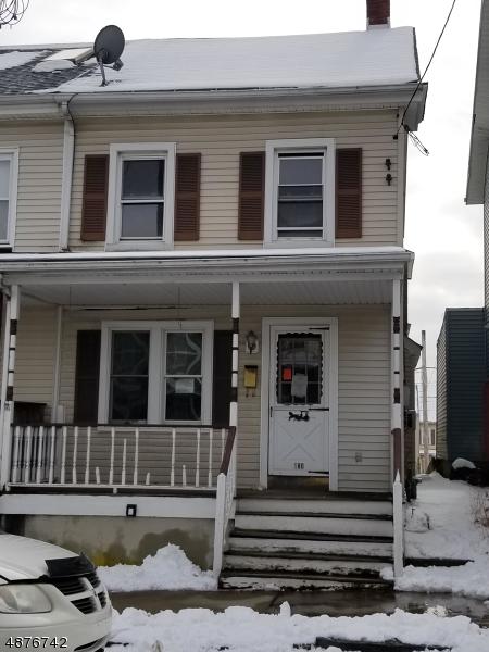 180 Lewis St - Photo 1
